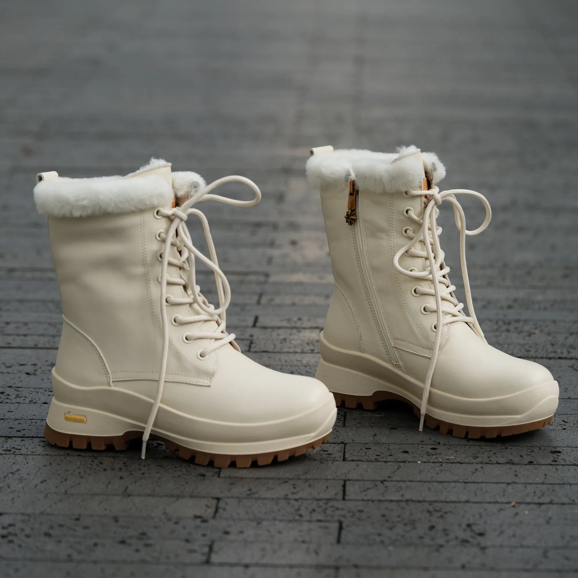 Designer Women Leather Chunky Snow Boots With Shearling Lined in Apricot/Beige/Black
