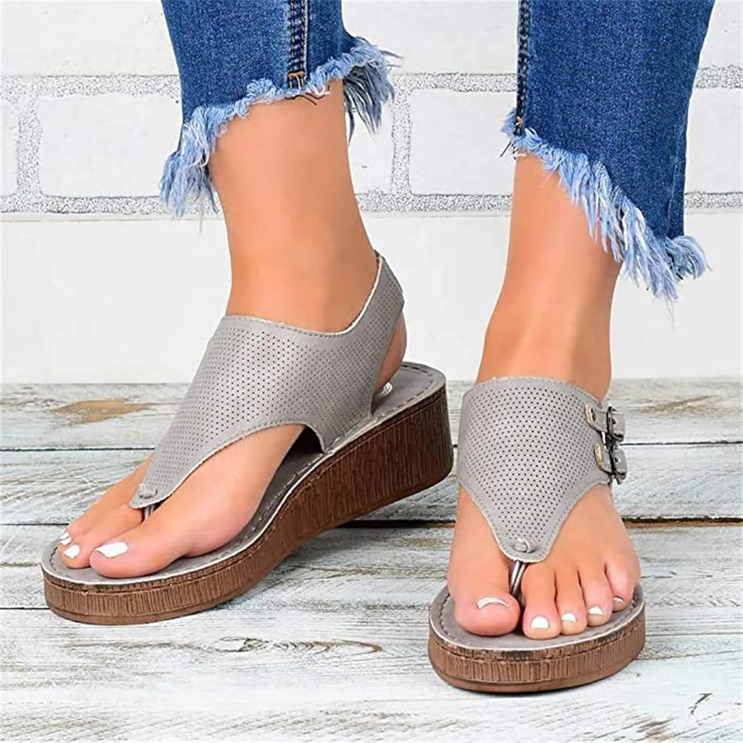 Ladmiple Sandals for Women 2023 Fashion Ankle Strap Flip Flop Sandal Casual Beach Clip Toe Slipppers Shoes Dressy Summer