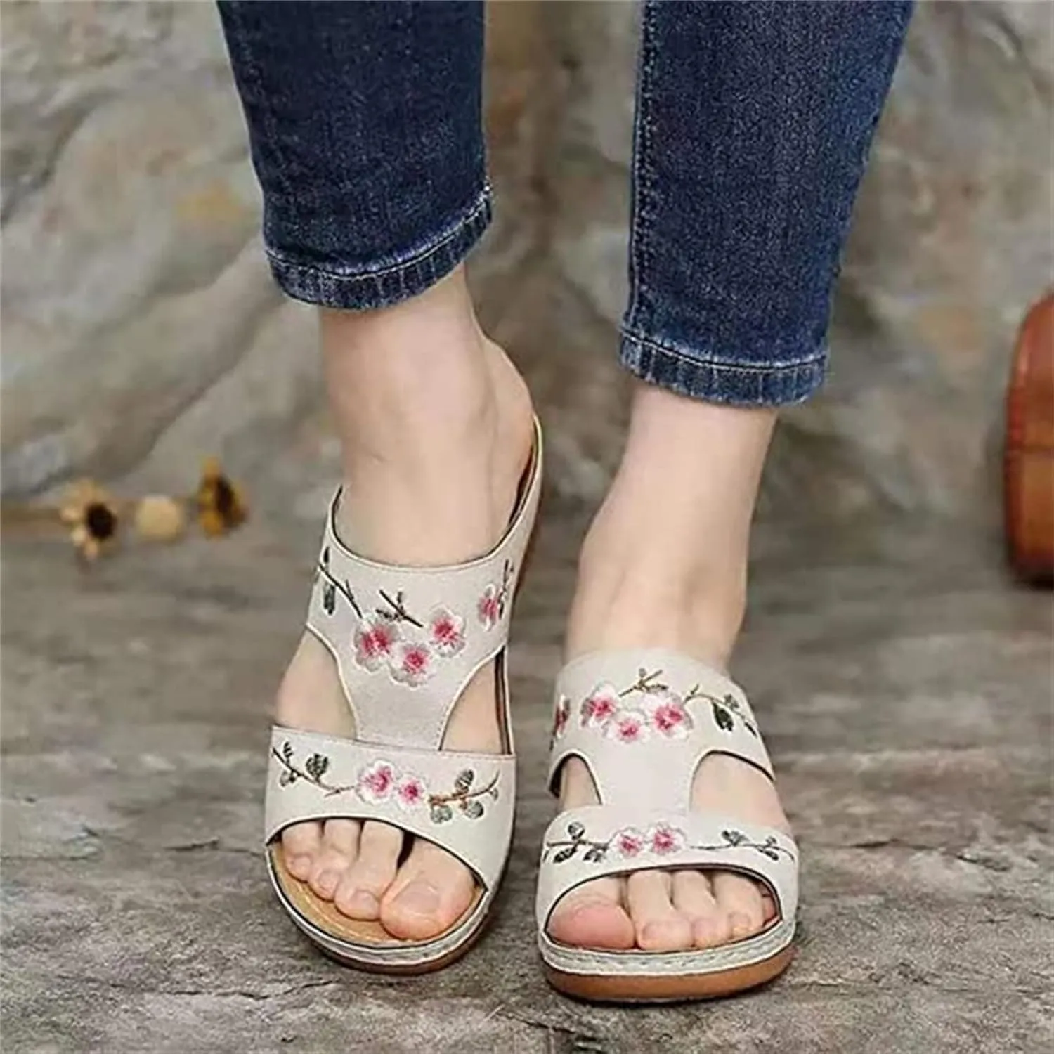 Ladmiple Sandals Women 2023 Fashion Floral Orthopedic Flip Flops with Arch Support Slippers Roman Casual Open Toe Shoes