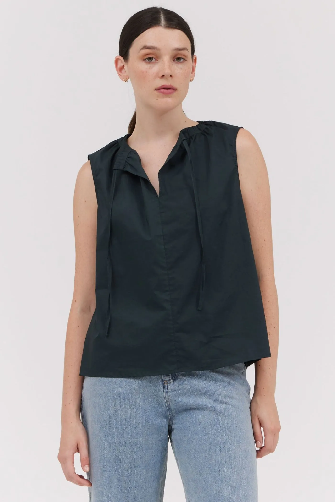 MARIS SLEEVELESS COTTON TOP