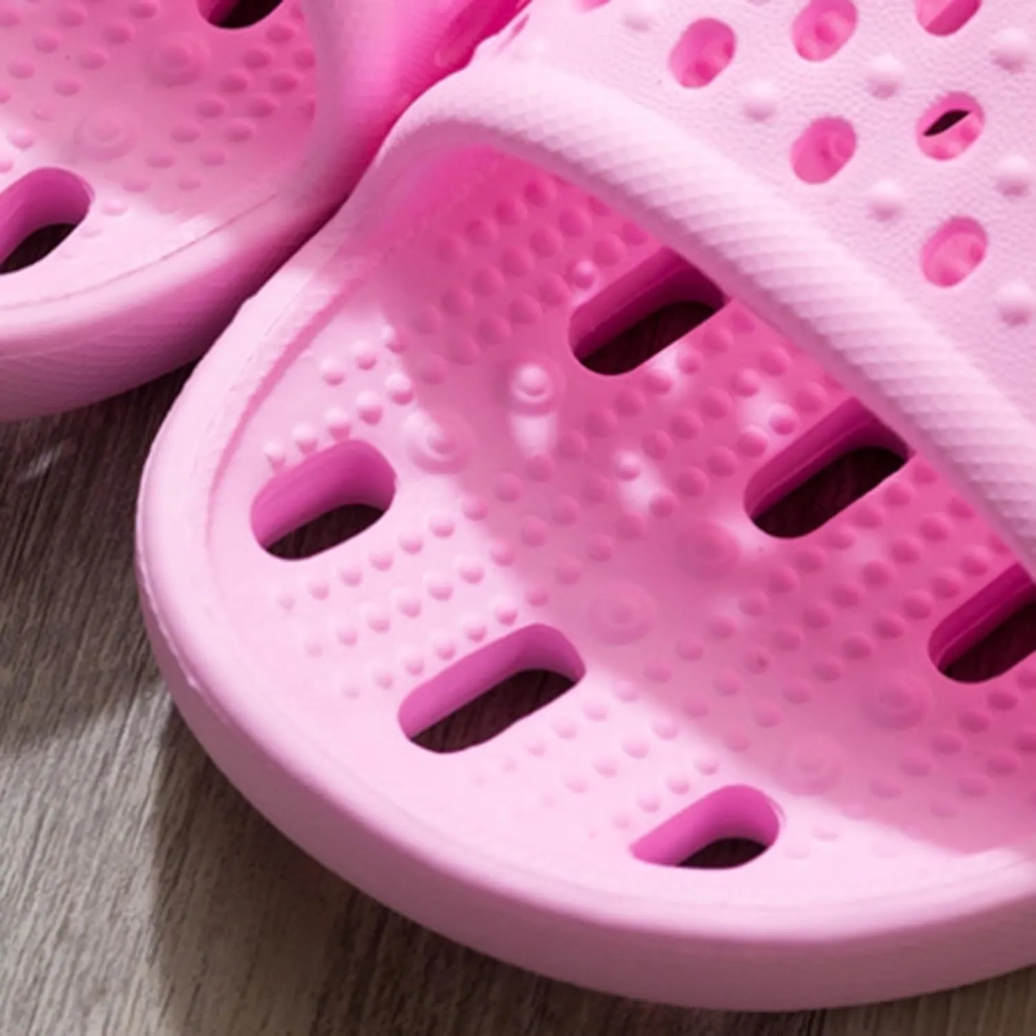 Mens Shower Shoes Slides for Women Cloud Slippers for Men Womens Slides Pool Living Room Quick Drying Slippers