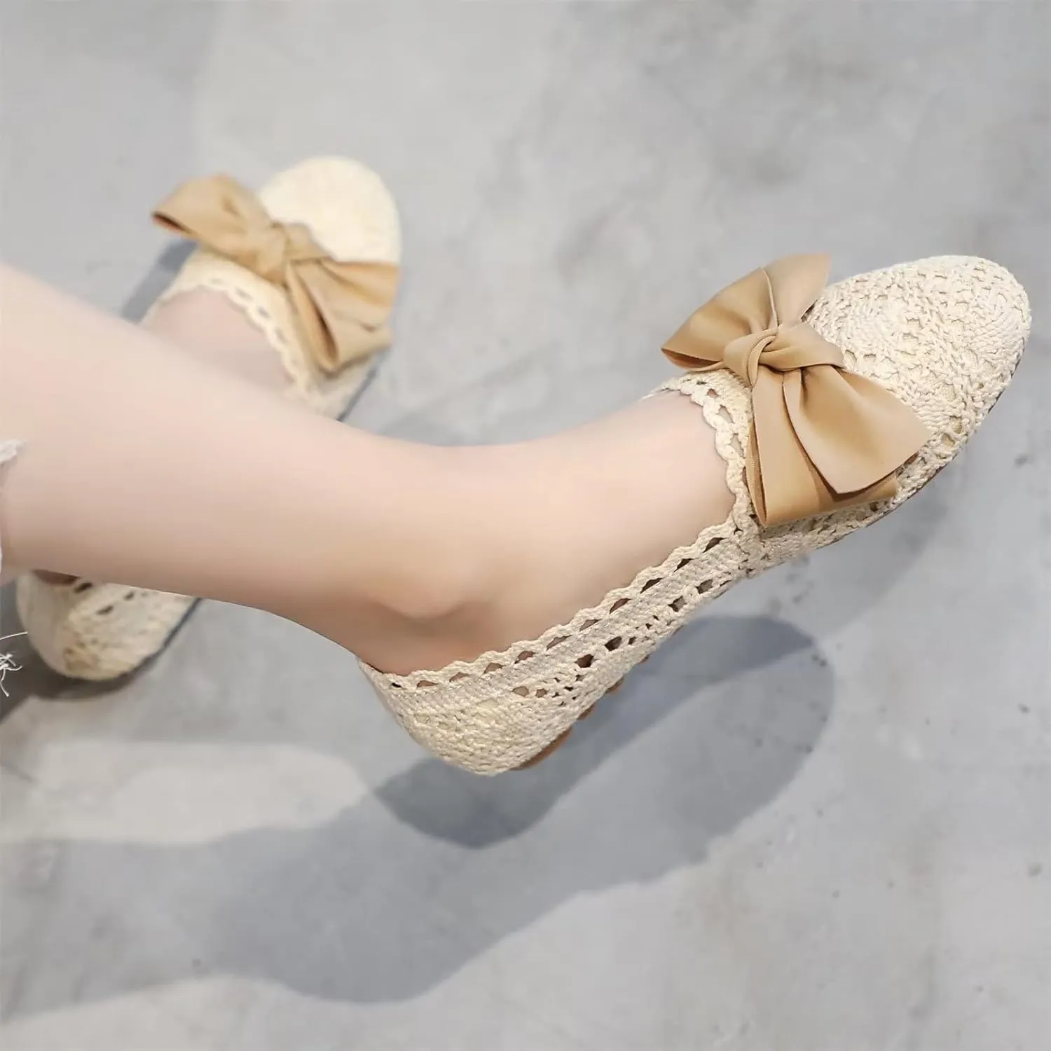 Stunner Women's Round Toe Flats Lace Hollow Breathable Slip on Flat Shoes