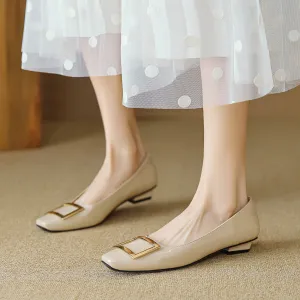 Women Fashion Glossy Leather Low Block Pumps