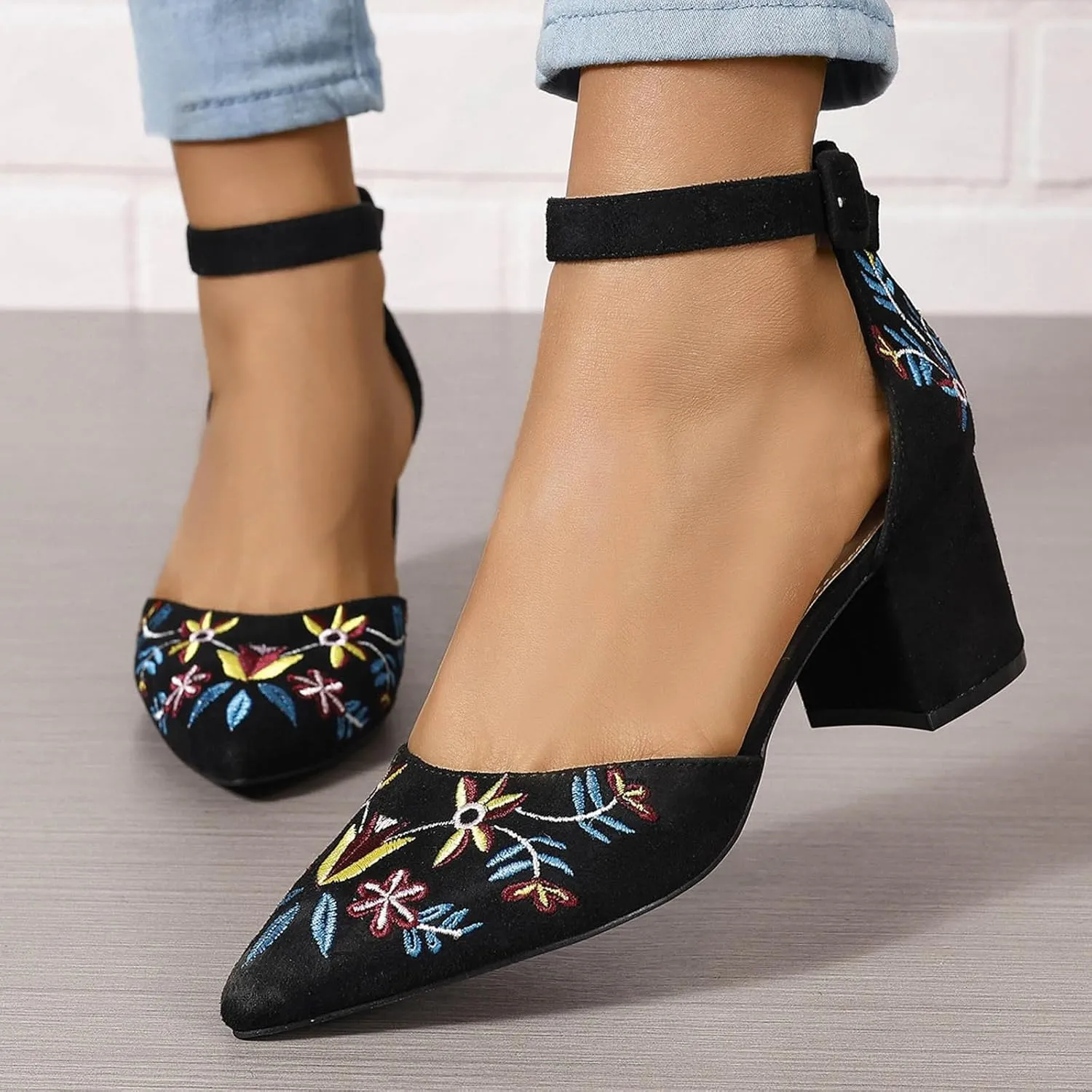 Women's Ankle Strap Pointed Toe Block Heels with Ankle Strap Ladies High Heels Women's Sandals Clear Heels