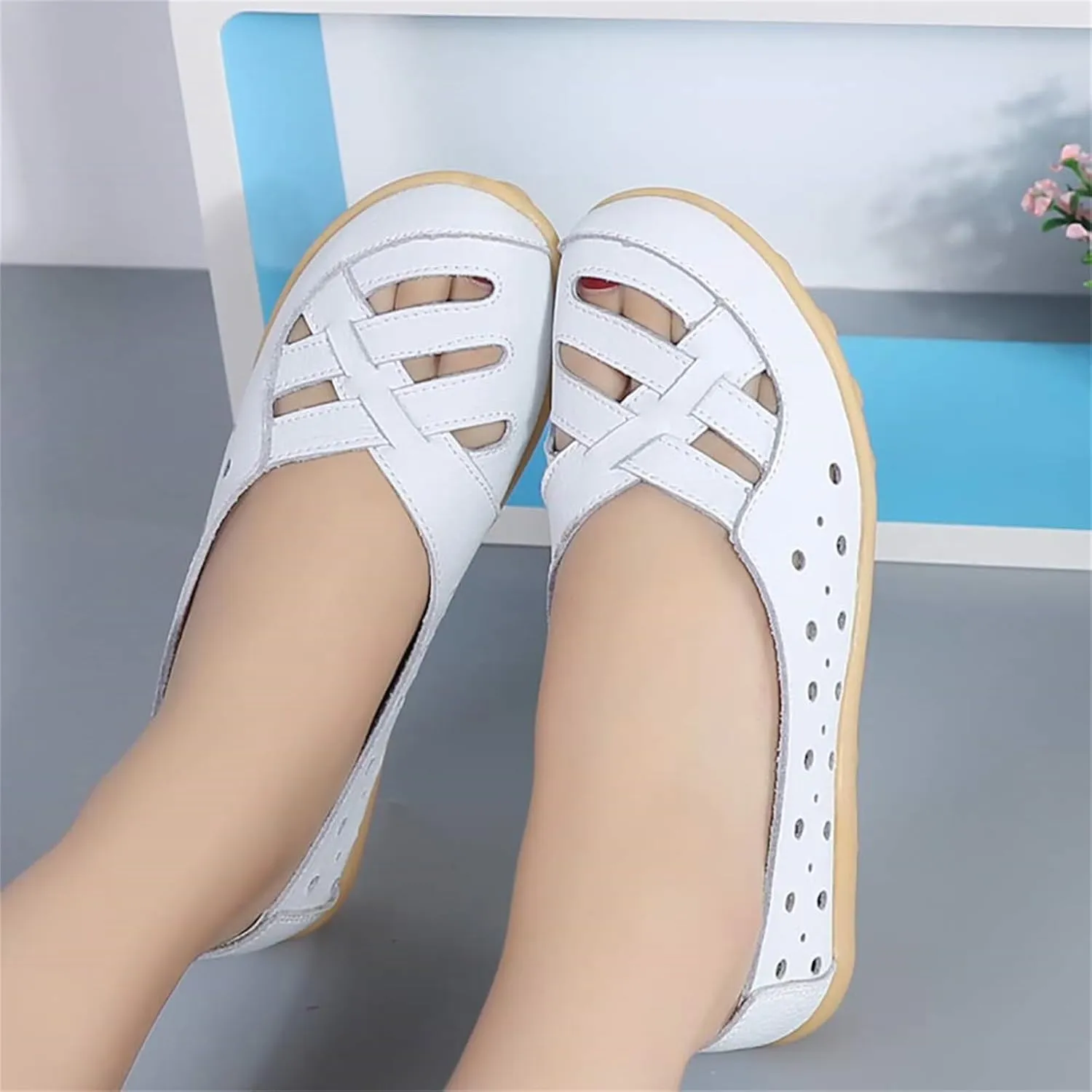 womens comfort sandals Breathable Leather Hollow Out Loafer Flats Summer Slip-On Cutout Sandals Casual Round Toe Orthopedic Loafers Fashion Soft Shoes