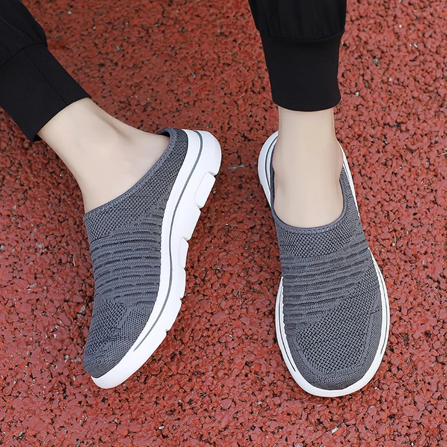 Womens Sneakers Mesh Slip-on Mule Shoes Non-Slip Breathable Beach Shoes Clogs Casual Closed Toe Slippers Travel Vacation Summer Shoe